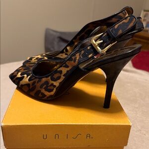 Unisa Women's Animal Print Slingback Heels